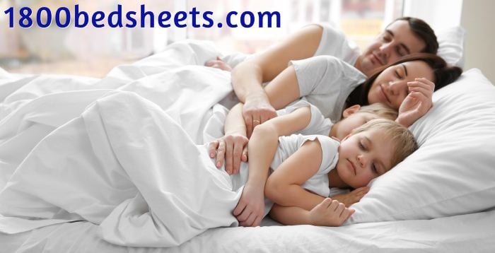 1800 bed sheets logo, family in bed on white sheets